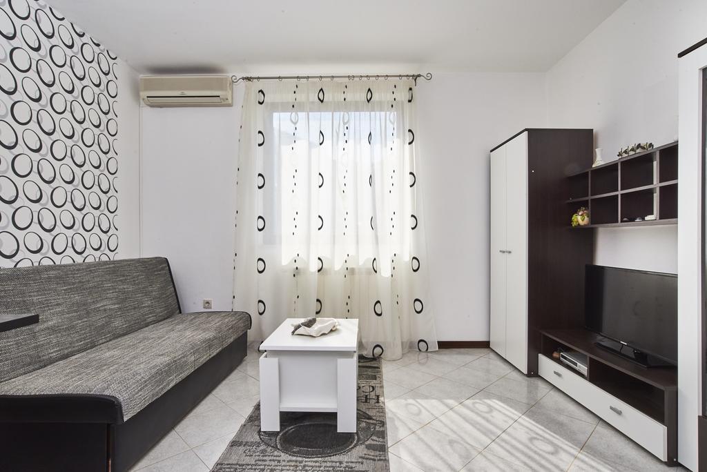 Lovely Roses Apartment อูมัค ภายนอก รูปภาพ